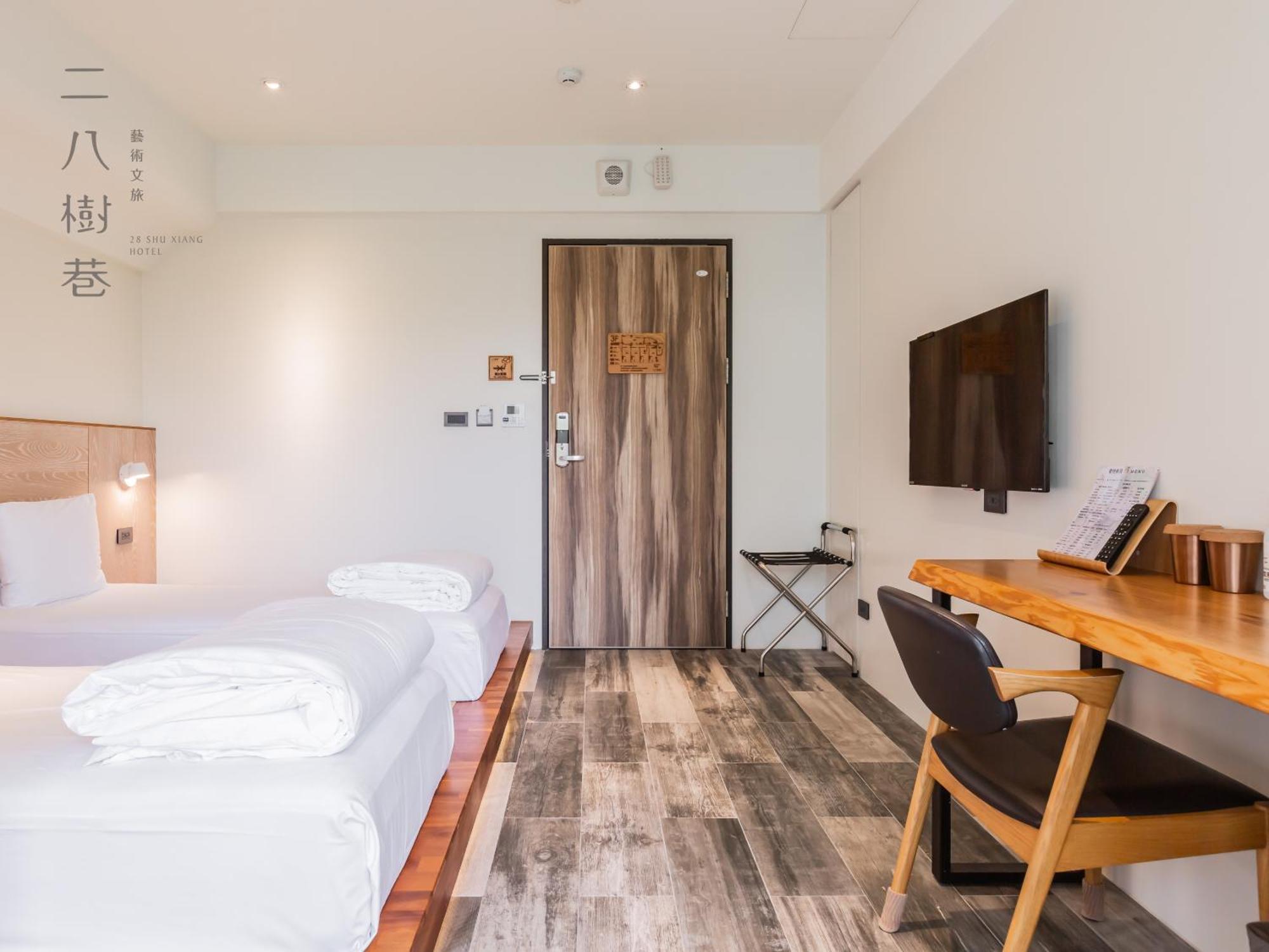 28 Shu Xiang Hotel Taichung Dış mekan fotoğraf