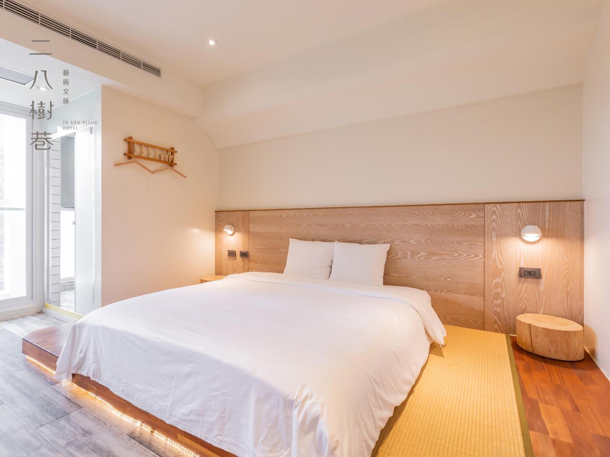 28 Shu Xiang Hotel Taichung Dış mekan fotoğraf